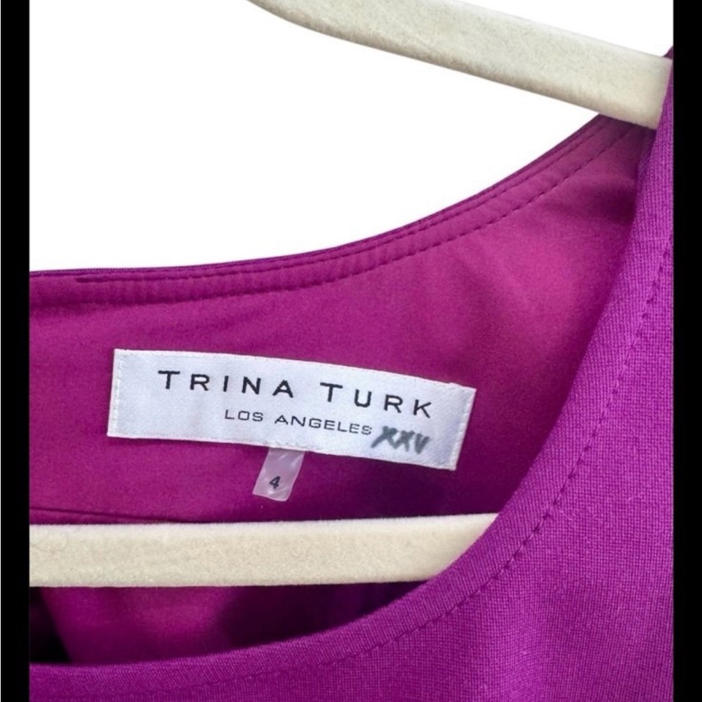 Trina Turk Purple Sleeveless Dress Gold Button Shoulders Sz 4 Fit & Flare $328 - Picture 5 of 5